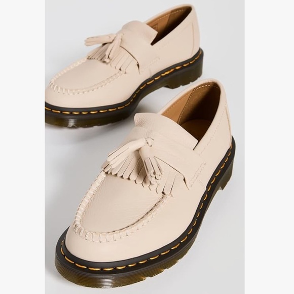 NWOB Dr Martins Women’s Adrian Penny Loafers in Parchment Beige Virginia Color 6 - Picture 2 of 10